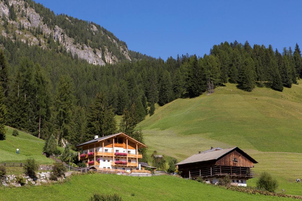 Ciasa Col Cuch Lägenhet La Villa  Exteriör bild